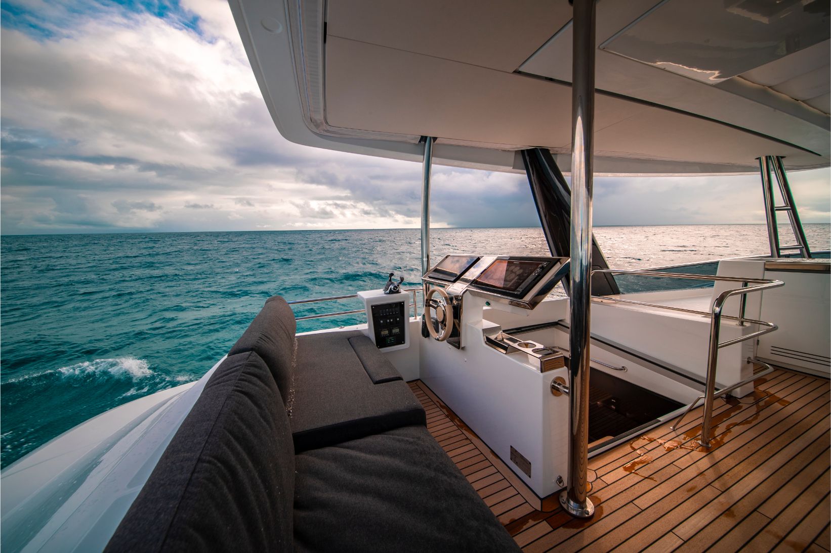 serenity catamaran bahamas